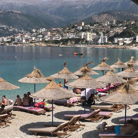 Emily'S Hotel Himare Buitenkant foto