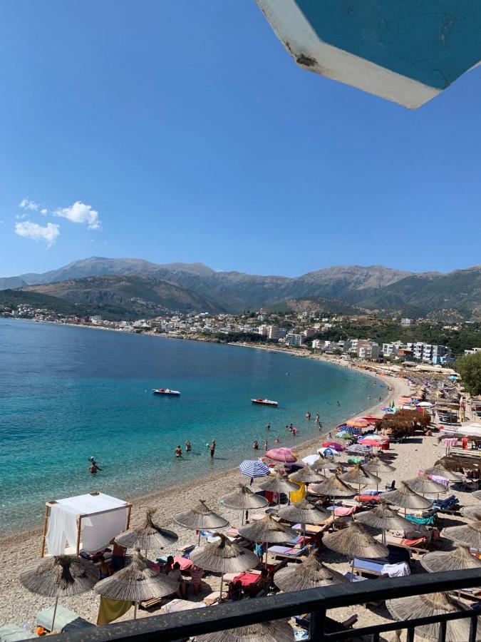 Emily'S Hotel Himare Buitenkant foto