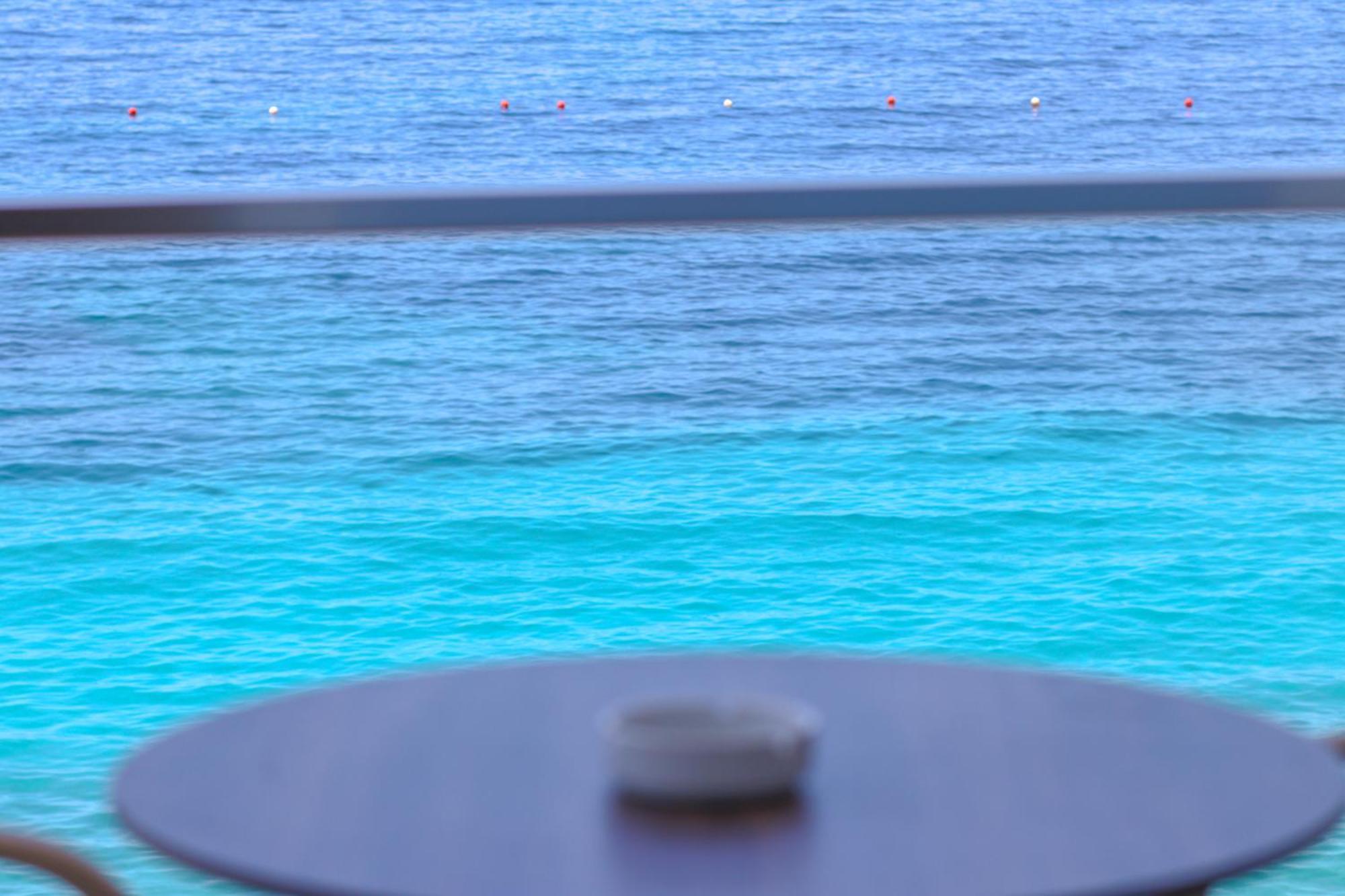 Emily'S Hotel Himare Buitenkant foto